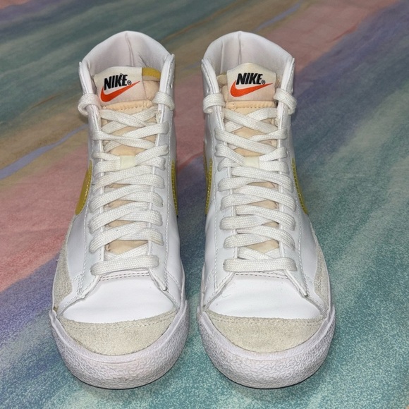 Nike White and Yellow High-Top Sneakers - Picture 4 of 8